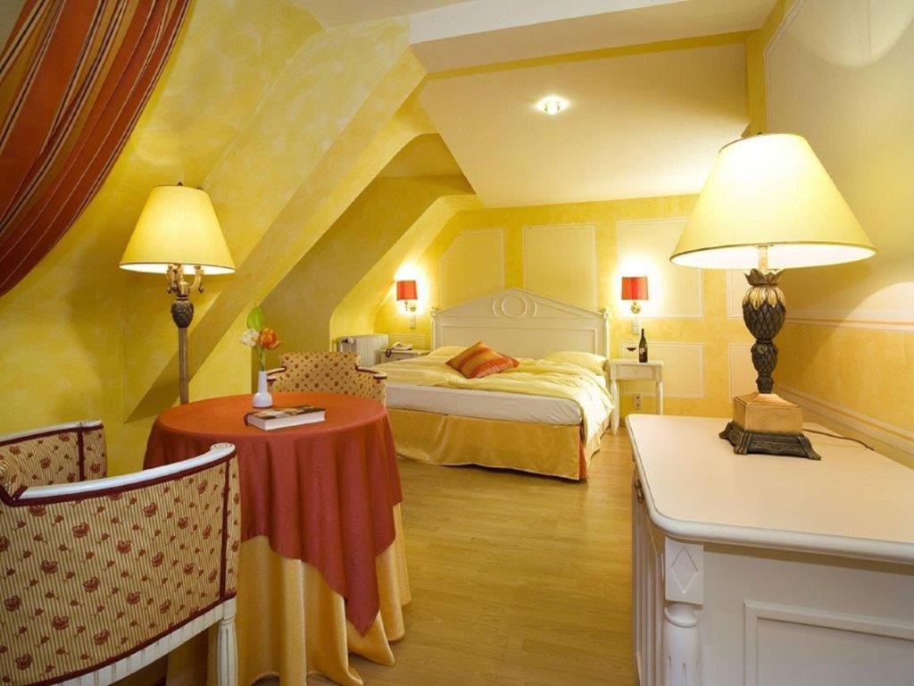 Trip Inn Hotel Der Adelshof ชเวบิชฮัลล์ ภายนอก รูปภาพ