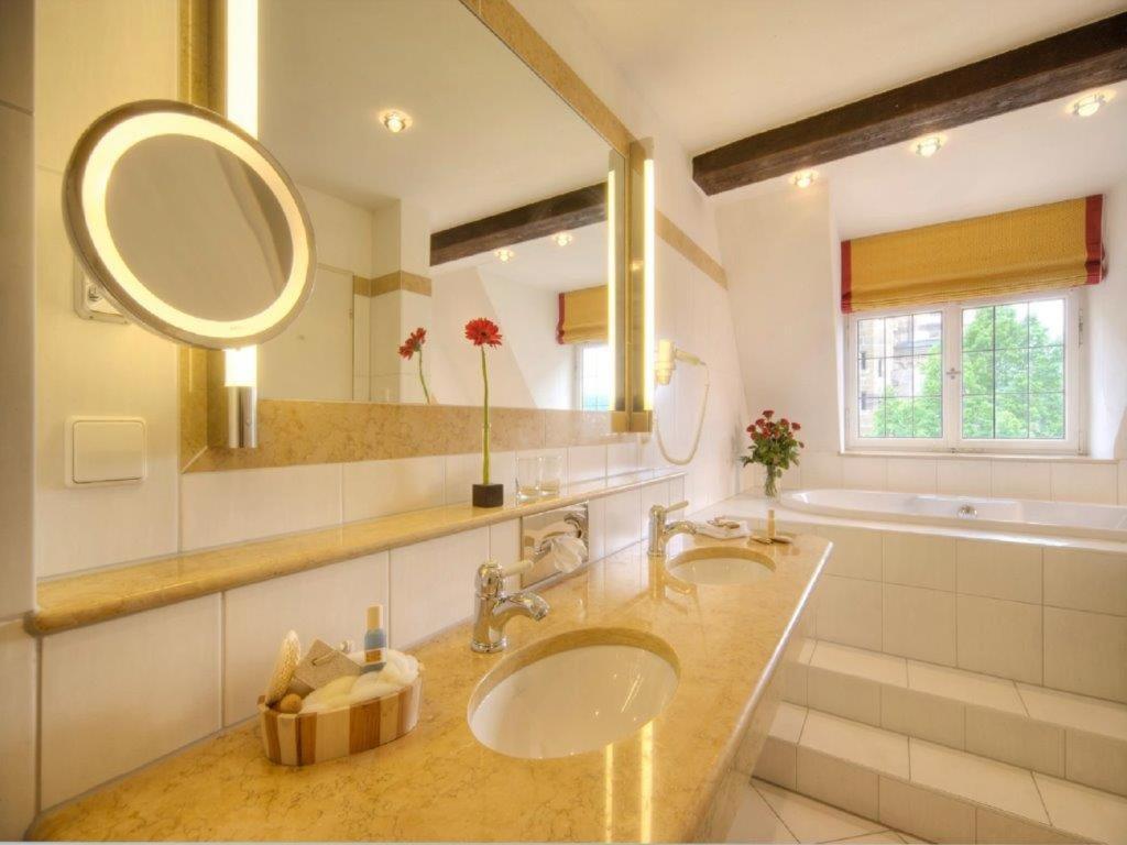 Trip Inn Hotel Der Adelshof ชเวบิชฮัลล์ ภายนอก รูปภาพ