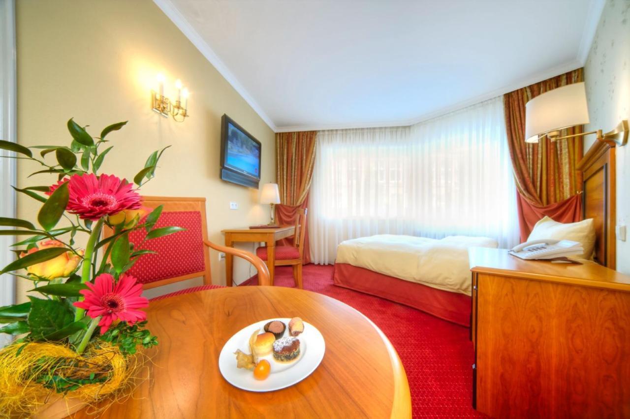 Trip Inn Hotel Der Adelshof ชเวบิชฮัลล์ ภายนอก รูปภาพ